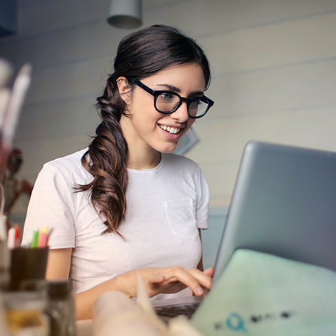 woman on laptop